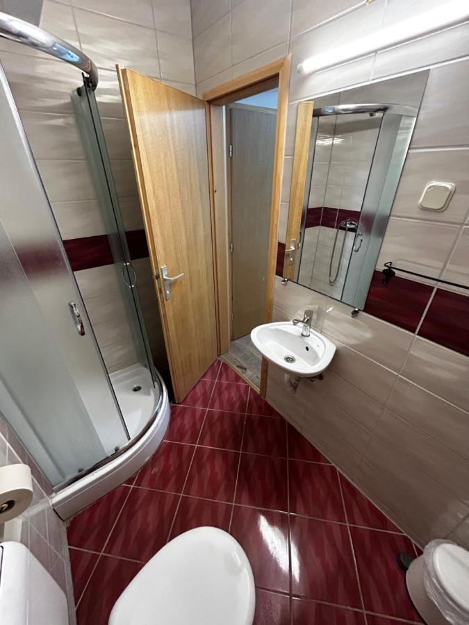 Sobe Zimmer Frei Pozega Exterior foto